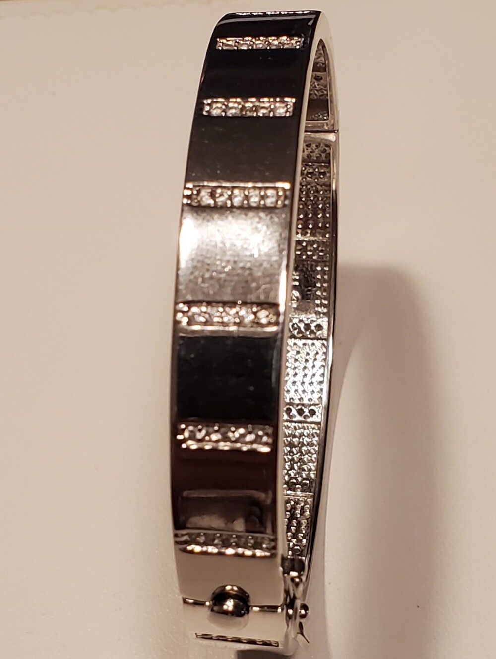 Freida Rothman Bangled Bracelet From Radiance Collection - Picture 4 of 6